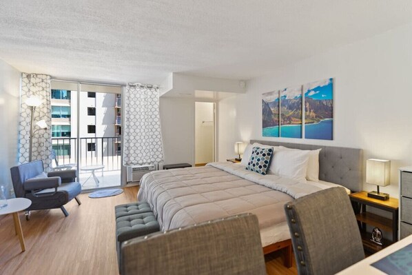 Fer et planche à repasser, Wi-Fi, draps fournis