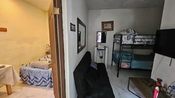 2 Schlafzimmer, kostenloses WLAN, BettwÀsche