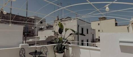 屋外ダイニングエリア