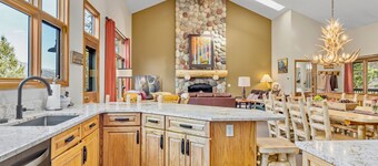 Estes Escape by Estes Park Homes