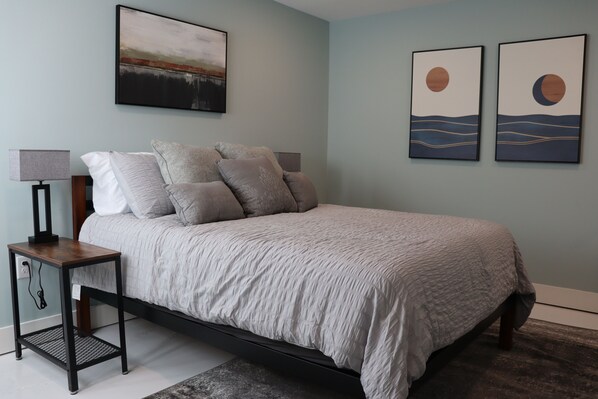 2 chambres, fer et planche à repasser, Wi-Fi gratuit, draps fournis