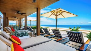 Terrace/patio - Chic Penthouse Ocean Views, Rooftop Pool & Balcony (Puerto Vallarta)