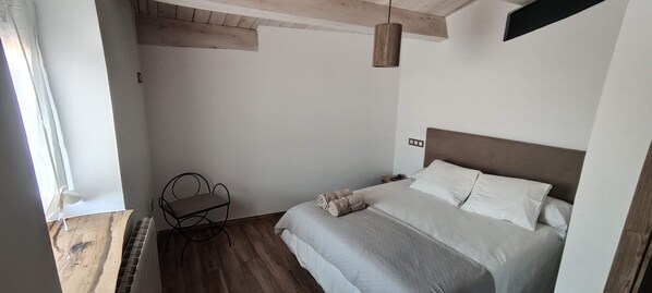 3 makuuhuonetta, Wi-Fi, vuodevaatteet