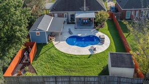 Exterior - Halcyon Oasis-POOL+Dog Friendly/Close to Eastchase (Montgomery)