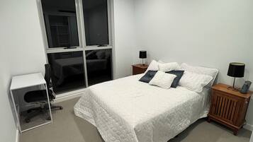 2 bedrooms, iron/ironing board, WiFi, bed sheets