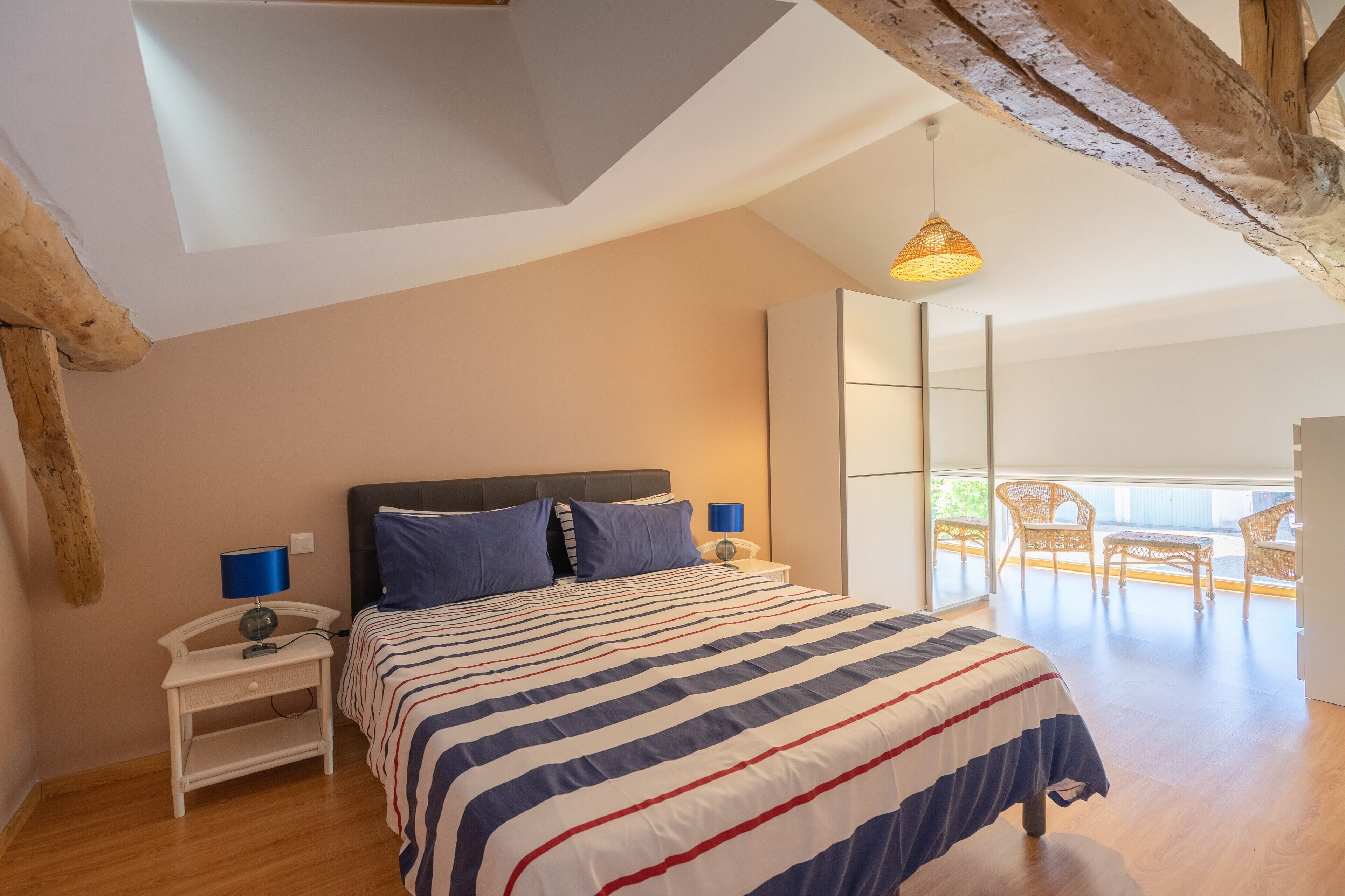 3 bedrooms, iron/ironing board, free WiFi, bed sheets