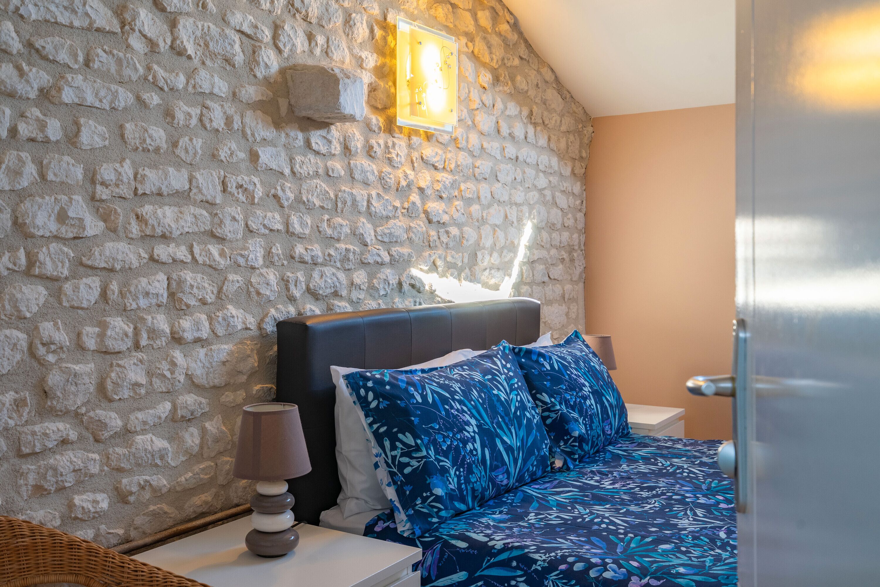 1 間睡房、熨斗/熨衫板、免費 Wi-Fi、床單