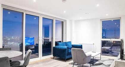 High Rise 2 Bedroom Apartment in London