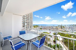Apartment, 2 Schlafzimmer, Küche, Meerblick | Lanai (Veranda)
