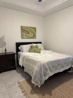 3 quartos, Wi-Fi de cortesia, roupa de cama