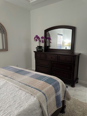 3 chambres, Wi-Fi gratuit, draps fournis