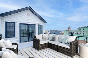 Terrace/patio - Unlimited Ocean Views 5 BR 5 Bath Beach Block (Seaside Heights)