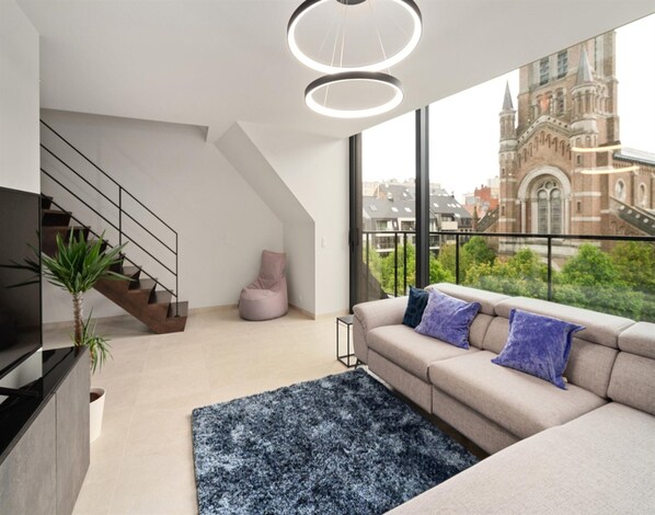 Apartment | Living room