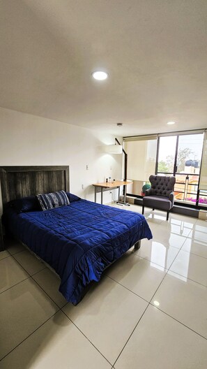 1 chambre, coffres-forts dans les chambres, bureau