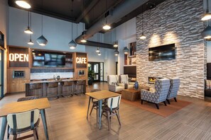 Dining - Luxury/Modern 1B1B Condo in Menlo Park with Free Parking, 24-hour Gym, Pool (Menlo Park)