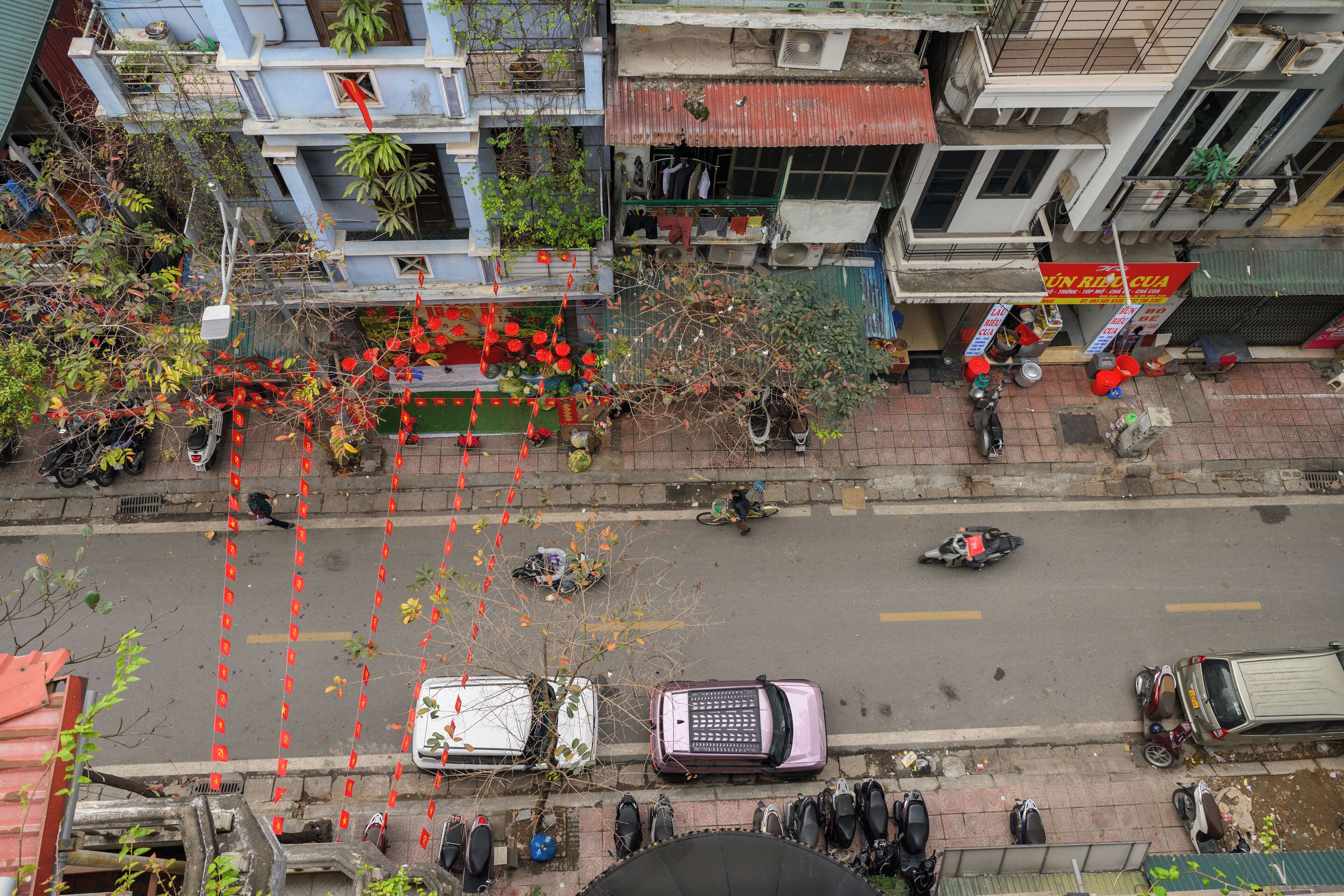 Suite, City View | Terrace/patio