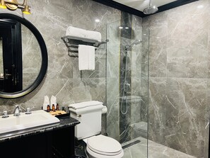 Suite, City View | Bathroom | Slippers - Hotel du Monde Classic (Hanoi)