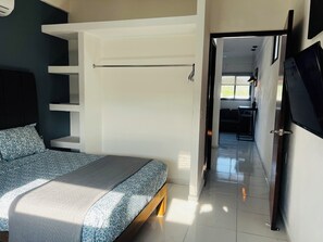 1 bedroom, free WiFi, bed sheets