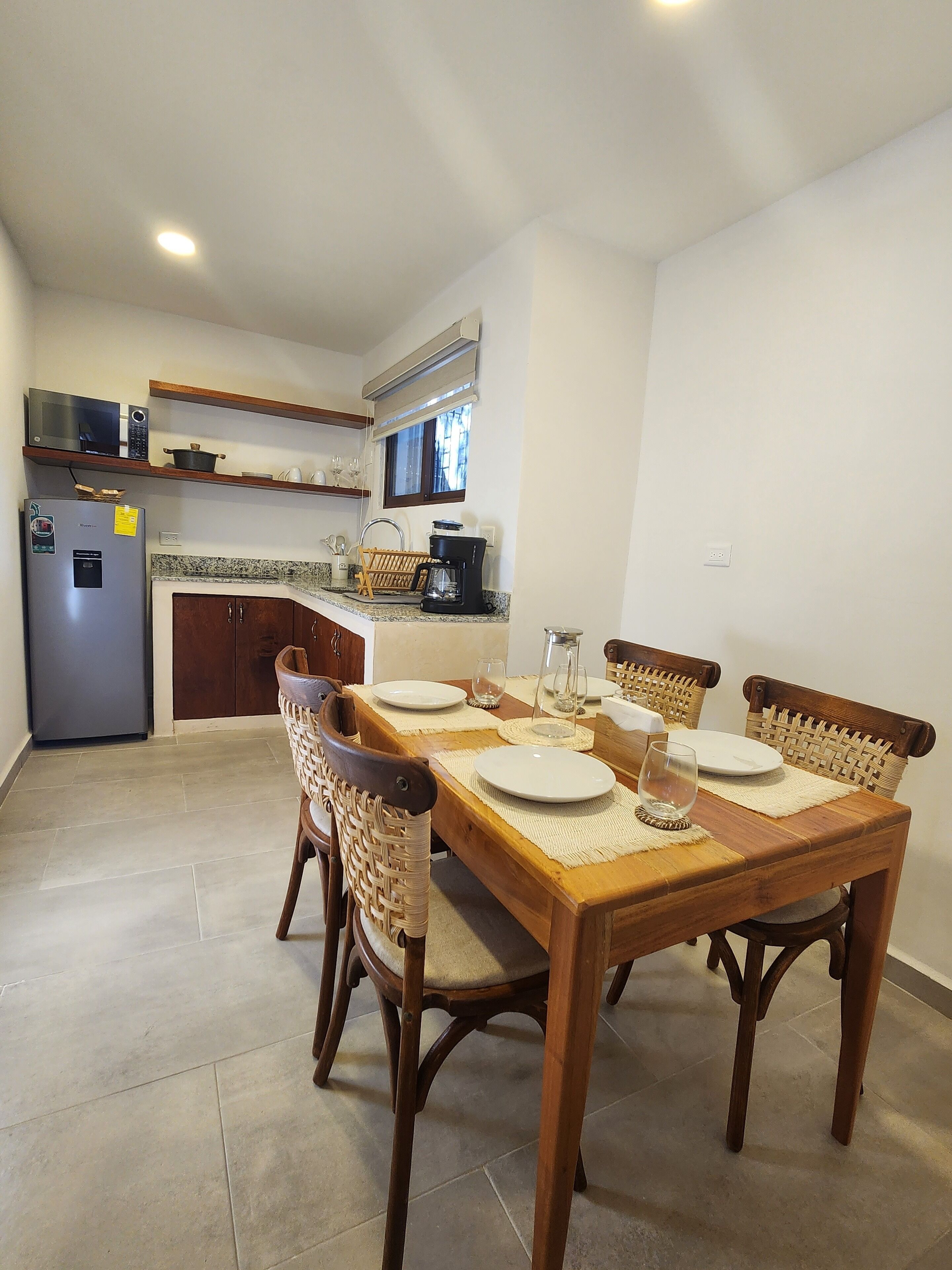 Family Apartment, 2 Double Beds | In-room dining