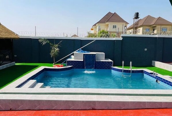 Alberca al aire libre