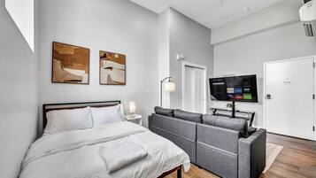 1 bedroom, iron/ironing board, WiFi, bed sheets
