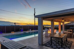 Pool - Luxe Lake Havasu Retreat | (Lake Havasu City)