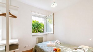 Family Apartment, 2 Bedrooms, Microwave (Riva's Garden Home) - Riva's Garden Home (Riva del Garda)
