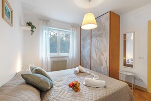 Familjelägenhet - flera sovrum (Riva's Garden Home) | 2 sovrum, gratis wi-fi och sängkläder