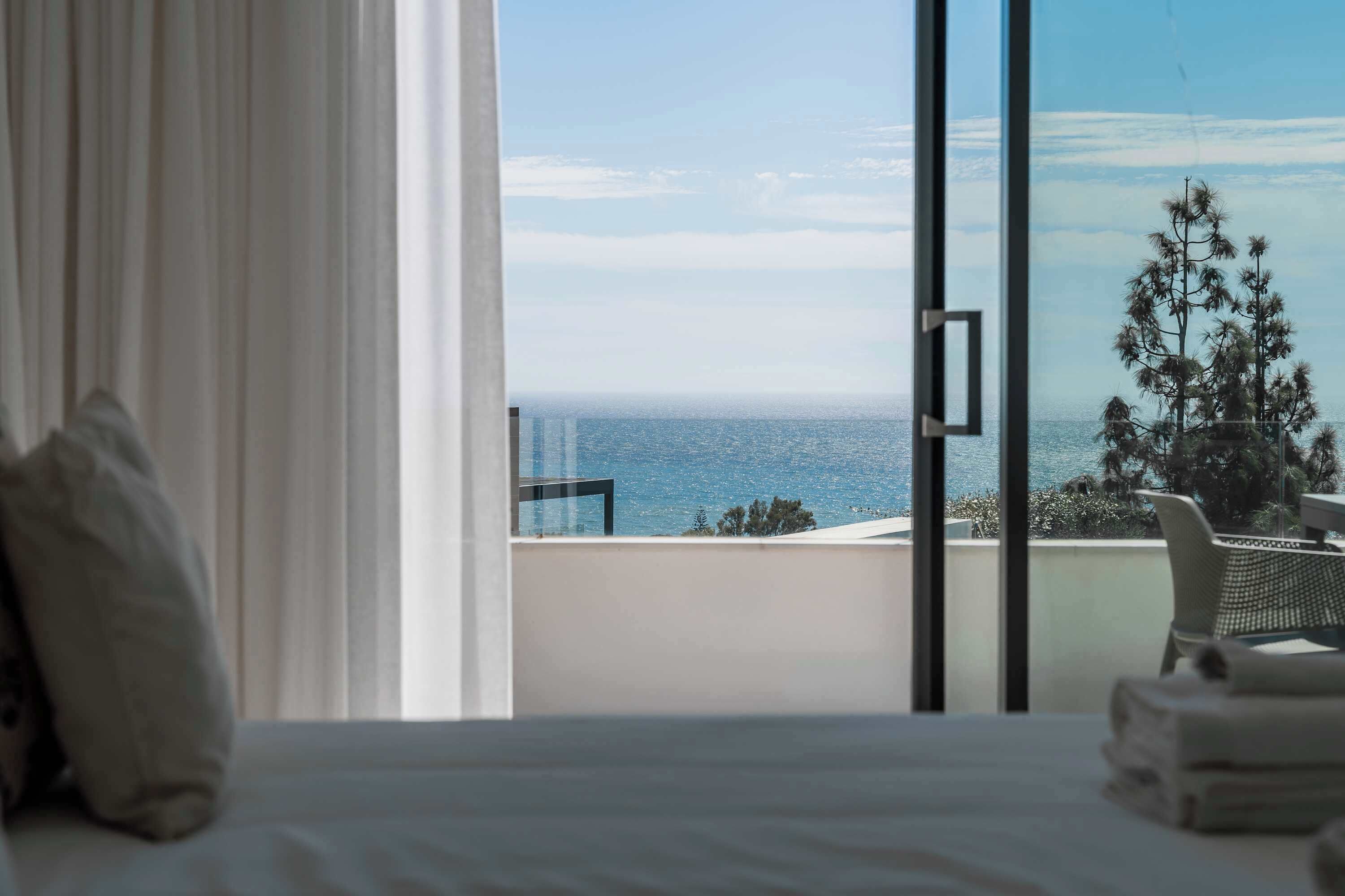 2 makuuhuonetta, silitysrauta/-lauta, Wi-Fi, vuodevaatteet