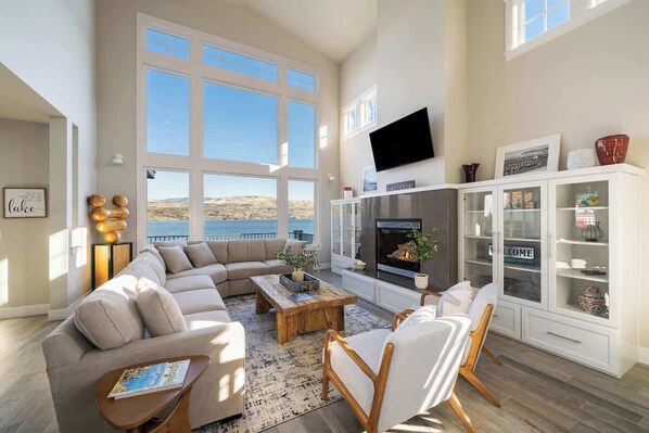 TV, fireplace, video games, books