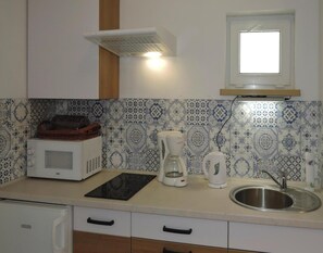 Classic House, 3 Bedrooms | Private kitchen - Holiday Home in Kolczewo for 5 Persons (gmina Wolin)