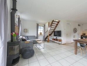 Villa Classique, 2 chambres | Salle de séjour