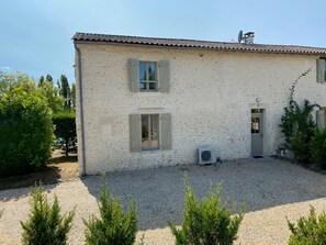 Classic House, 4 Bedrooms | Exterior - Luxurious Villa With Terrace in the Rural Chalais (Chalais)