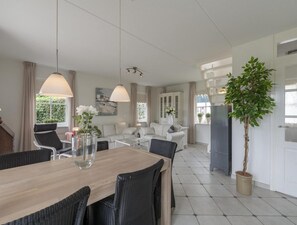 Villa Confort, 2 habitaciones | Restauración
