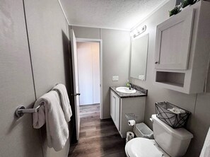 Shower, towels
