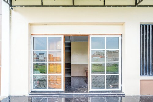 Hotel O Slawi Near Alun- Alu  Slawi Formerly Boarding Inn