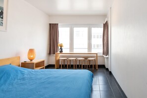 Apartment | 2 bedrooms, iron/ironing board - Apartment in Ostend Near Shopping Street (Ostend)