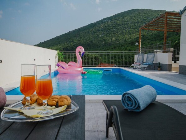 Villa (Three Bedroom Villa with Pool) | Pool | Outdoor pool, pool umbrellas, sun loungers - Tranquil Getaway Villa Prapatnica With Pool and Garden (Seget)