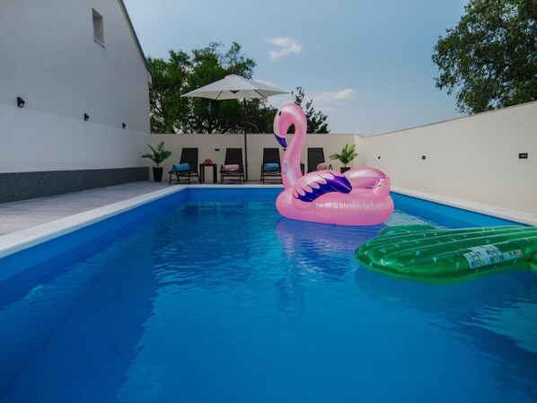 Villa (Three Bedroom Villa with Pool) | Pool