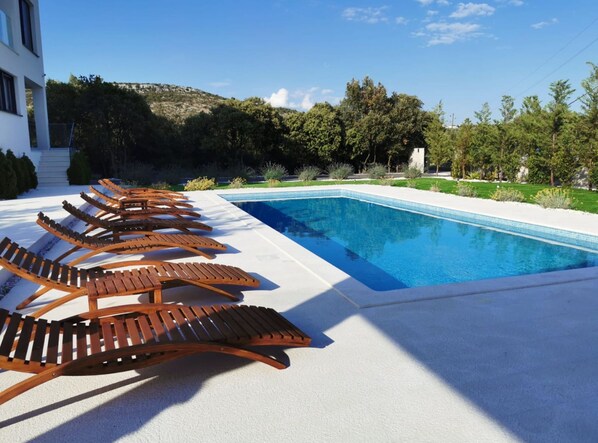 Villa (Four Bedroom Villa) | Außenpool