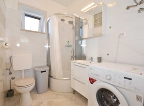 Apartment (Seaside Charm Apartment in Rovinj) | Private kitchen - Seaside Charm Apartment in Rovinj (Rovinj)