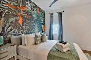 4 habitaciones, tabla de planchar con plancha, wifi y ropa de cama 
