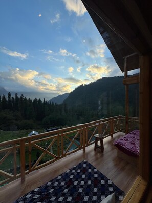 Toetasjesleilighet – standard, balkong, fjellutsikt | Fjellutsikt