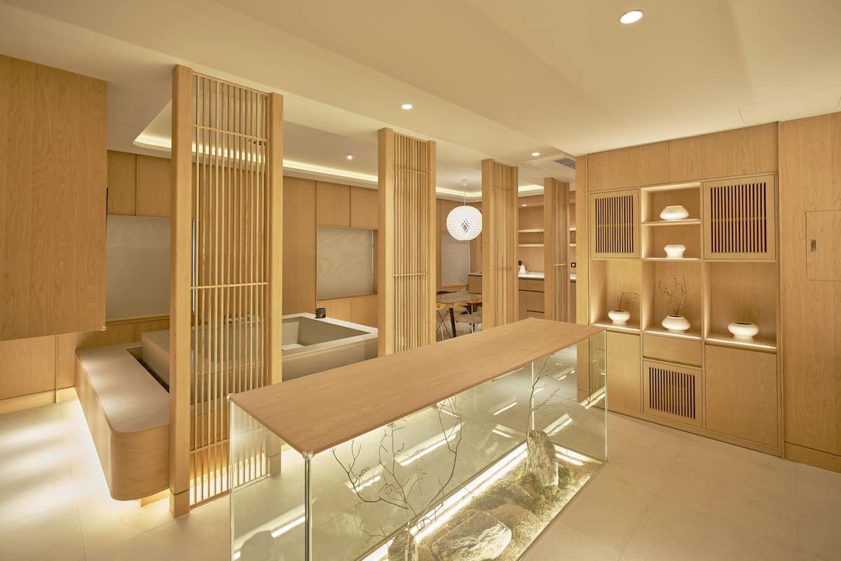 Premier Spa Suite