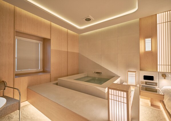 Private spa tub - UH Continental CenterPoint (Busan)