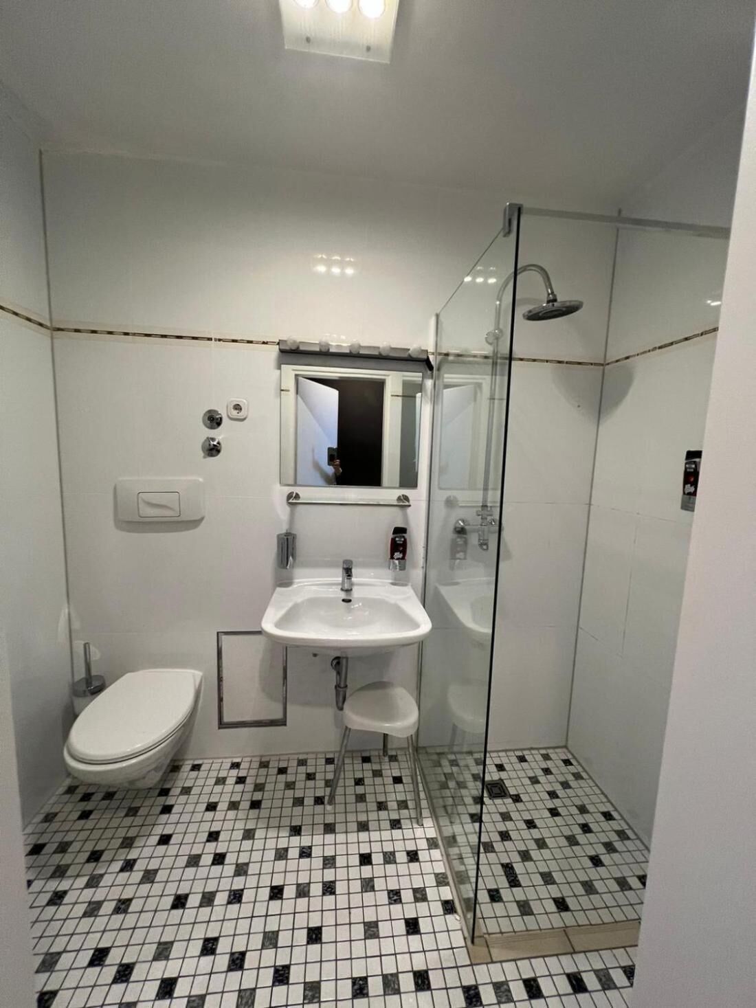 Dusche, Haartrockner