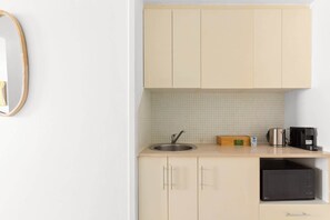 Interior - Charming Studio Apartment in the Heart of Sydney (Sydney)