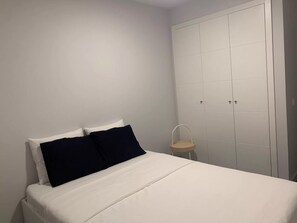 2 室のベッドルーム、ベッドシーツ