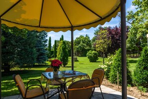 Balcony - Authentic Farmhouse in Castiglion Fiorentino With Organic Wines (Castiglion Fiorentino)