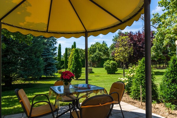 Classic House, 2 Bedrooms | Balcony